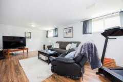 14-young-street-quinte-west-X8447816-22-p
