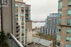 w8081322_18