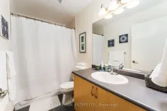1913-60-heintzman-street-toronto-W8401364-16-p