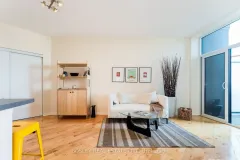 1913-60-heintzman-street-toronto-W8401364-23-p