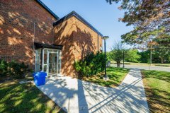 60-4345-bloor-street-toronto-W12297352-2-p