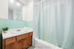 60-4345-bloor-street-toronto-W12297352-30-p