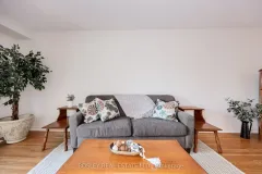 60-4345-bloor-street-toronto-W12297352-5-p