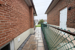 lower-63-ernest-avenue-toronto-C13731310-32-p