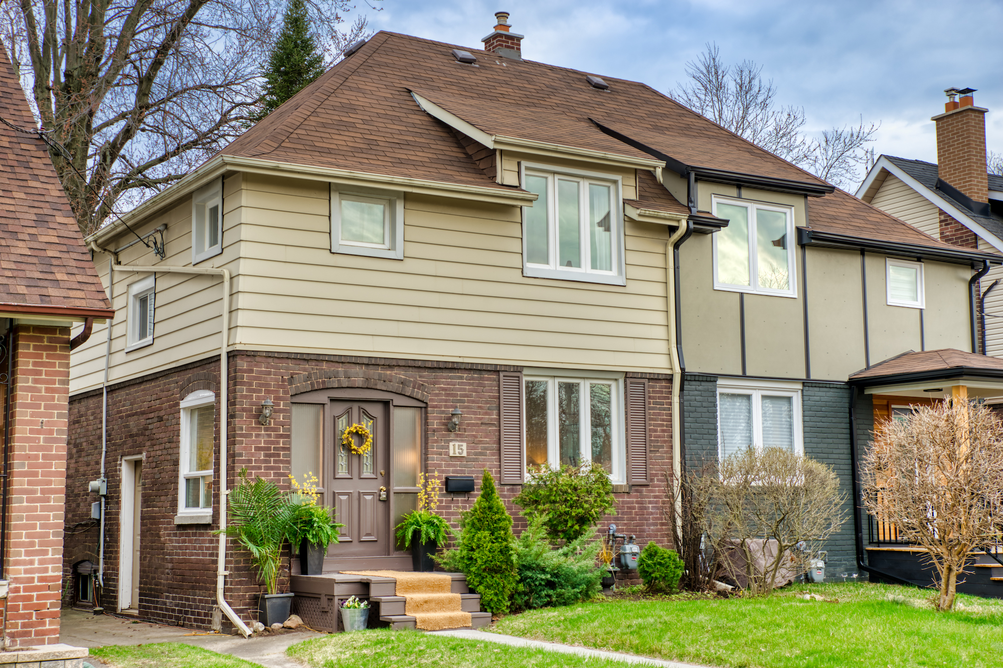 15 Currie ave. SOLD!!!!!!!