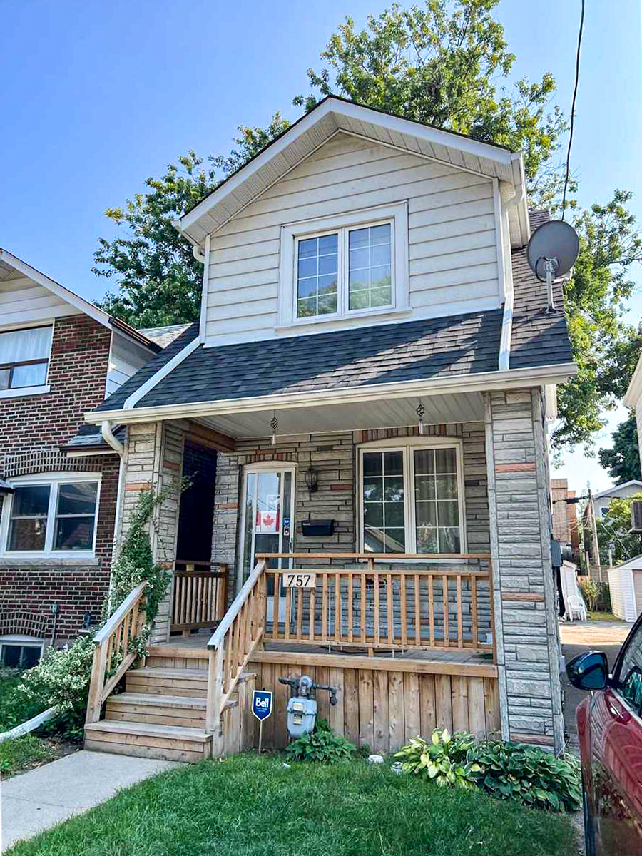 Sold: 3+1 Detached House in East York (757 Sammon Ave)